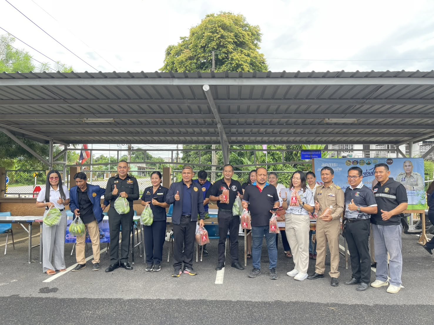 พช.ตะโหมด ร่วมสนับสนุนโครงการ “ไทยช่วยไทย” ลดภาระ ดค่าครองชีพ กระตุ้นเศรษฐกิจชุมชน
